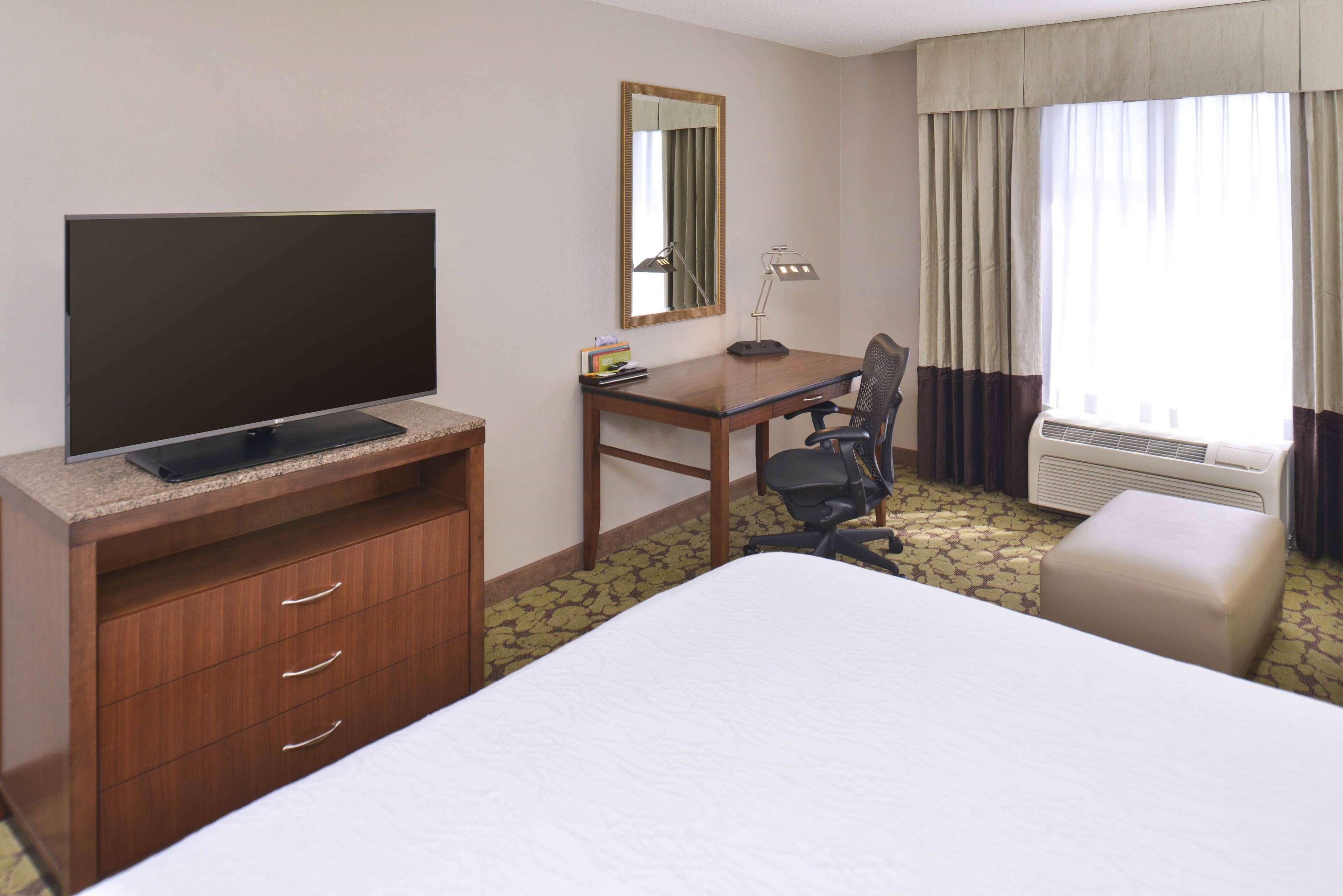 Hilton Garden Inn Indianapolis/Carmel Kültér fotó
