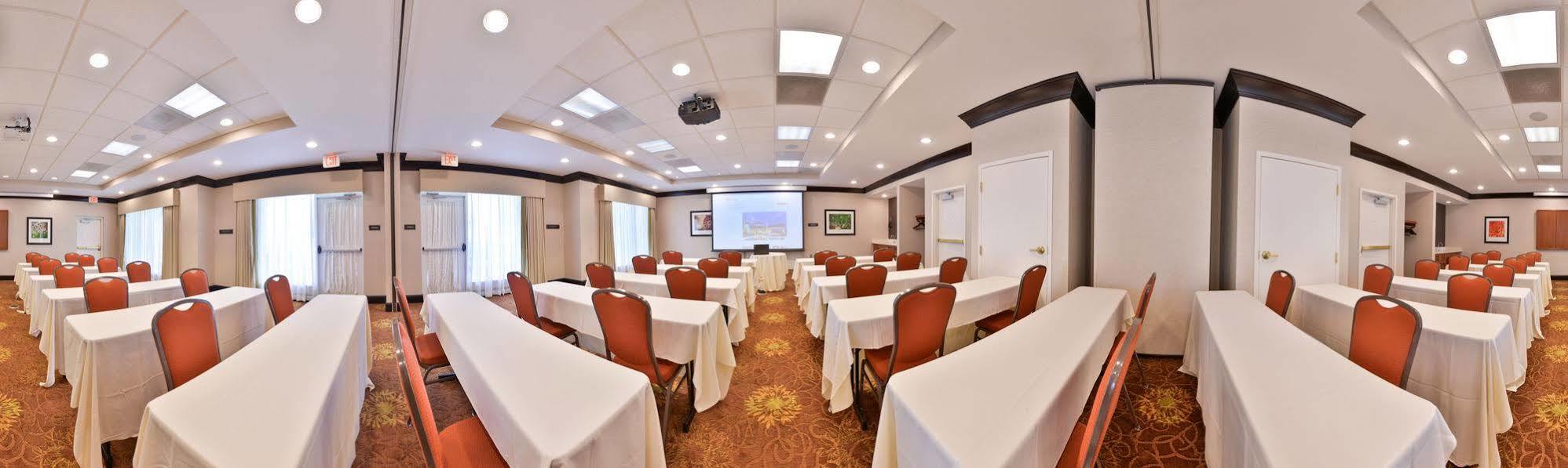 Hilton Garden Inn Indianapolis/Carmel Kültér fotó